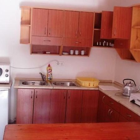 Petra Apartmanok Велем Екстериор снимка