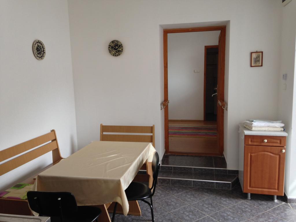 Petra Apartmanok Велем Стая снимка